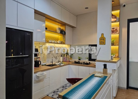 Graha Padma, Dekat Bandara, Gerbang Tol, Columbia Asia Hospital, Furnished, Semarang 2