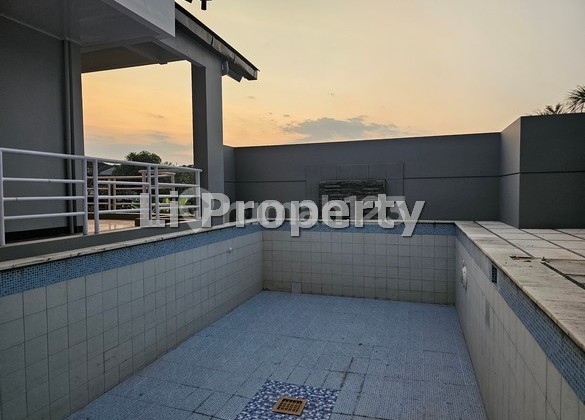 FOR RENT house, Sultan Agung, Gajahmungkur, swimming pool, near AKPOL, Semarang 2
