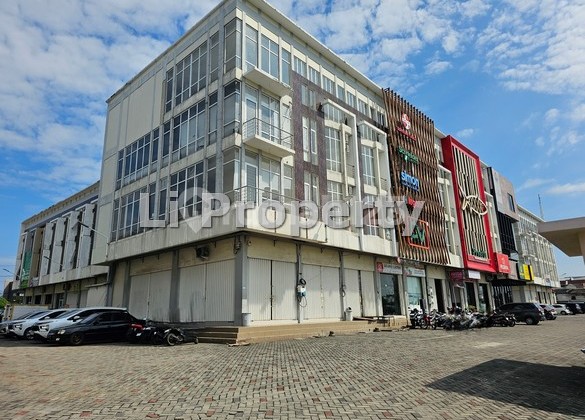 DISEWAKAN ruko BizPark, dekat Bandara, the Park Mall, dan Tugumuda, Semarang 1
