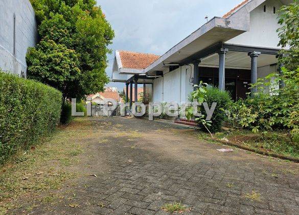 Dijual Rumah Lama Hitung Tanah Saja, Area Pamularsih, Semarang Barat, 749m2, Semarang 1