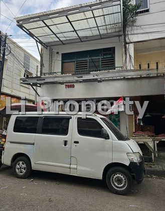 For Rent: Pedamaran shop house, Chinatown, near Johar Market, Central City, Semarang. 2