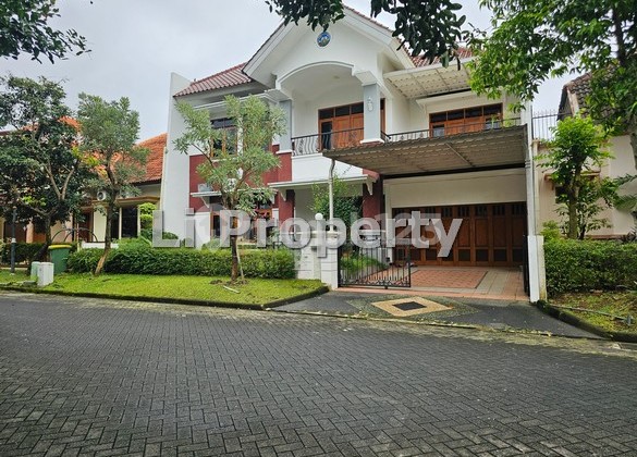 Graha Estetika, Near Undip Tembalang Campus and Banyumanik Toll Gate, Semarang 1