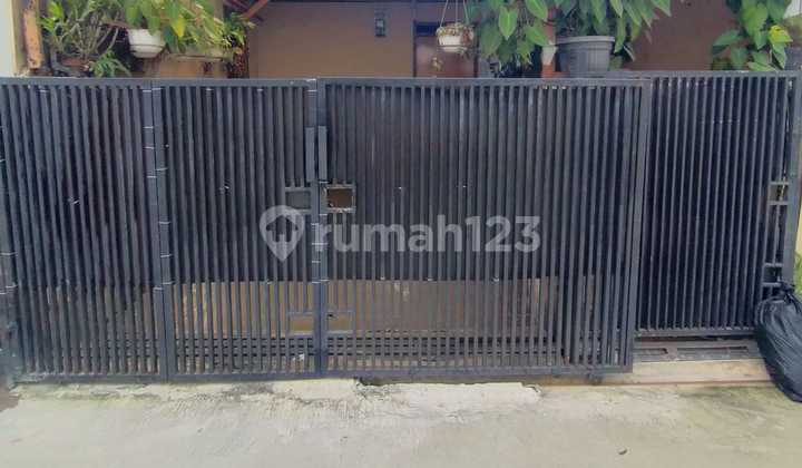 Jual Rumah Siap Huni di Sayap Taman Kopo Indah