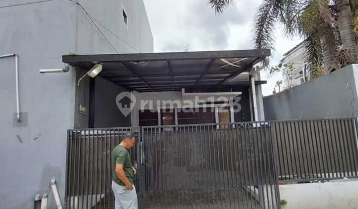 Strategic Ready-to-Occupy House for Sale in Ciganitri