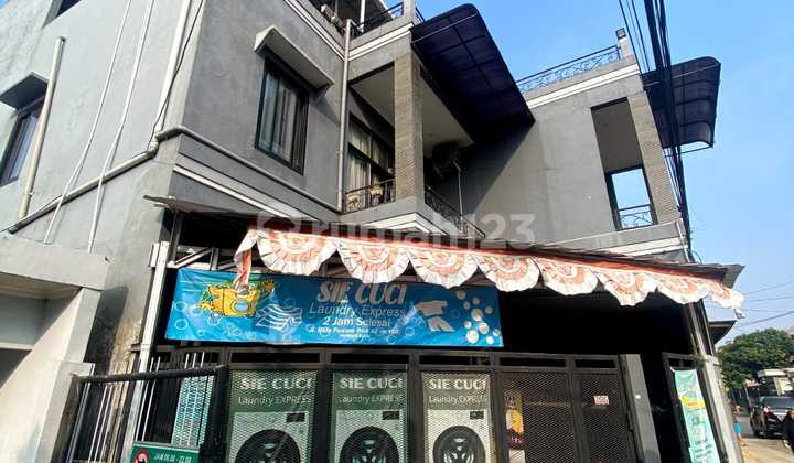 Jual Rumah 3 Lantai di Permata Kopo 1