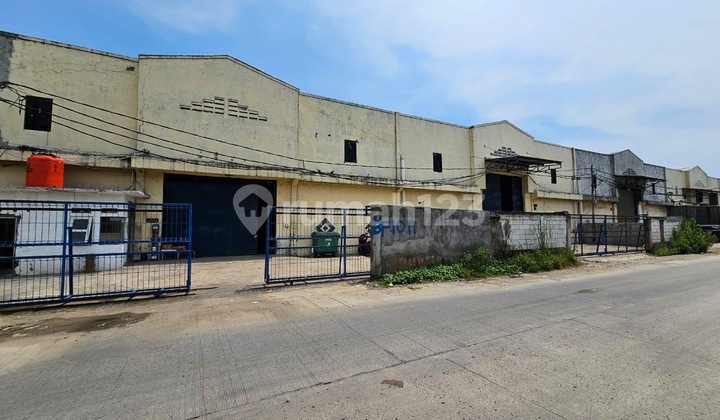 Dijual Gudang Pantai Indah Dadap Tangerang, 2 Lantai, 2 Unit, SHM, Jalan Utama 2X2