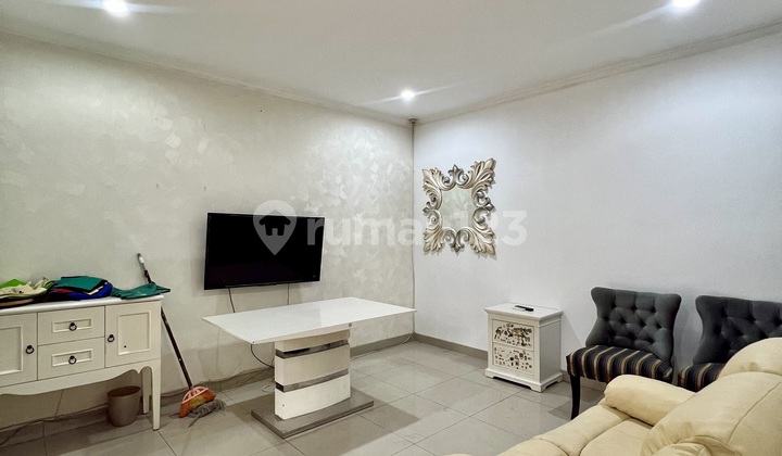 Rumah Hoek Gading Serpong Samara Village, Baru Renov, Furnished, 2 Lantai 2