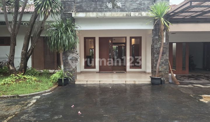 Spacious House, 4Br With Big Garden And Pool At Cilandak Jakarta Selatan