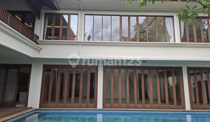 For Rent: House in a Compound in Kemang, South Jakarta with Swimming Pool and Garden For Rent: House in a Compound in Kemang, South Jakarta with Swimming Pool and Garden