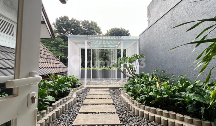 Disewakan Rumah Minimalis Modern di Pondok Indah 2