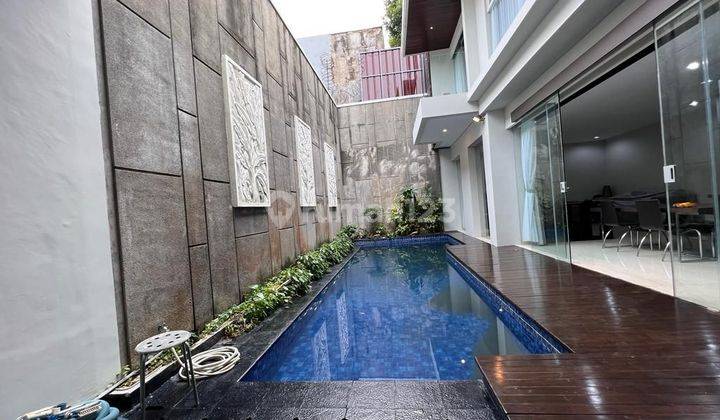 Dalam Townhouse Modern Furnished di Pejaten Jakarta Selatan 1