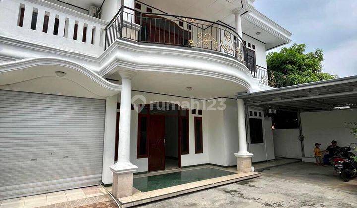 Bisa Dijadikan Kantor 275 Jt Rumah 5br Dan Parkir Luas 2