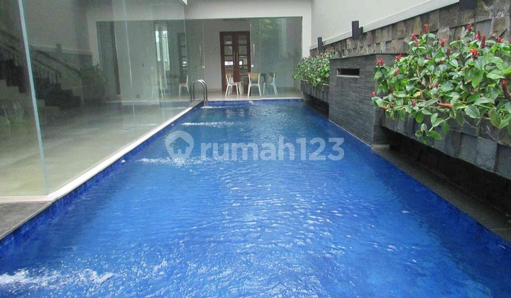 Disewakan Rumah Dalam Townhouse Di Kemang Jakarta Selatan