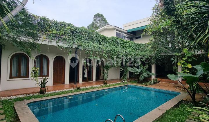 Mediterranean House In Cipete Fully Furnished