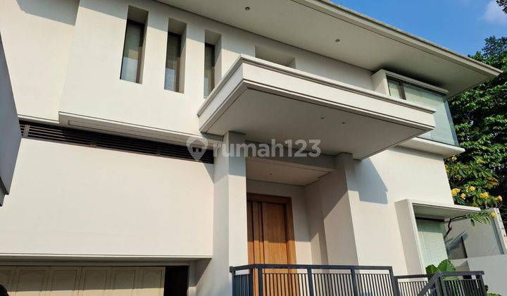 Modern Single House 4BR Semi Furnished In Cipete 2