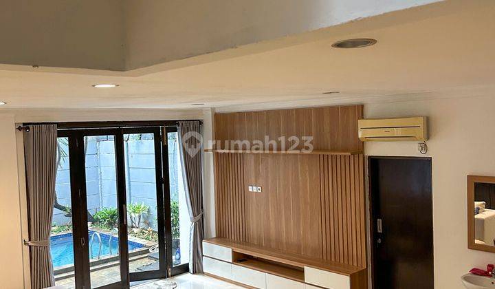 Rumah Minimalis Modern Semi Furnished Di Kemang Selatan 1