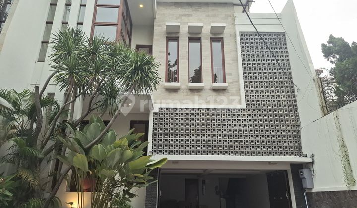 For Rent House With Garden And Swimming Pool Kemang South Jakarta