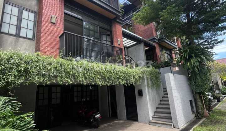 Disewakan Rumah Dalam Townhouse Cipete 2