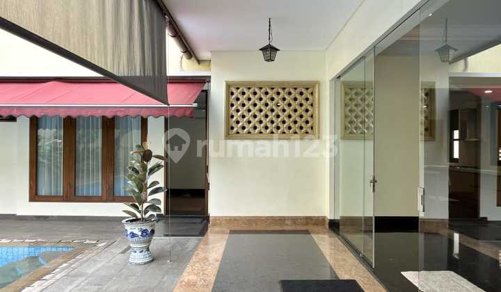Menteng House Fo Rent Very Quiet Surrounding 2