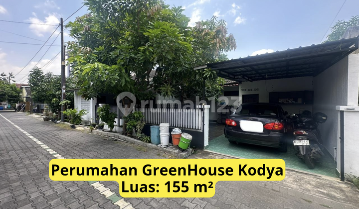 Rumah Dalam Perumahan Jogja Kota Green House
