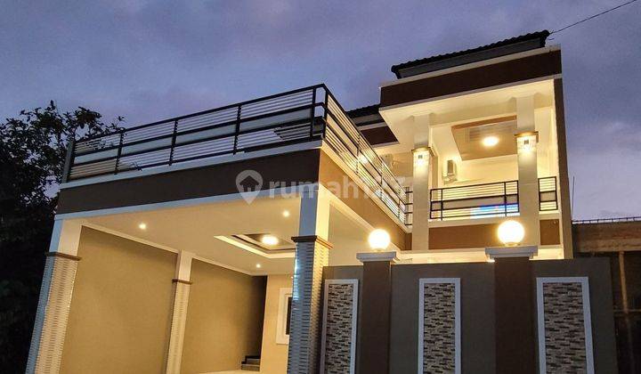 Rumah Mewah Kolam Renang Full Perabot Baru 2