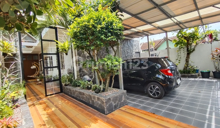 Rumah Mewah Jalan Palagan Tanah Luas Asri