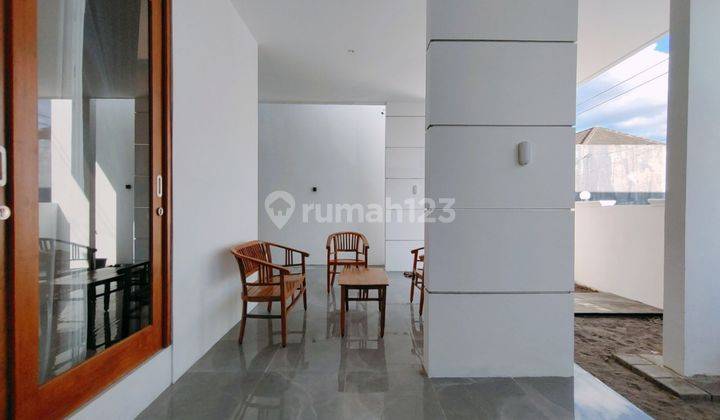 Rumah Kolam Renang Full Furnished Baru Siap Huni 2