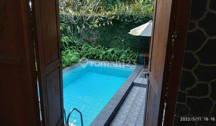 Rumah Joglo Klasik Kolam Renang Samping Sungai 15