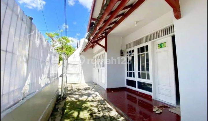 Rumah Dalam Kota Luas Dekat Balaikota Timoho 9