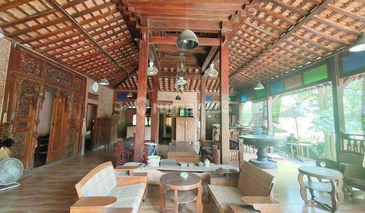 Rumah Etnik Joglo Jawa Sampingya Sungai  6