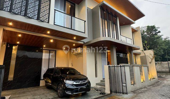 Rumah Kolam Renang Siap Huni Full Perabot Kaliurang 1