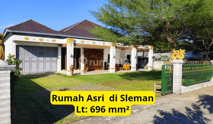 Rumah Tanah Luas Sleman Model Klasik Modern 1