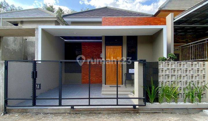 Rumah Utara Maguwo Dekat Sd Model Sleman 1