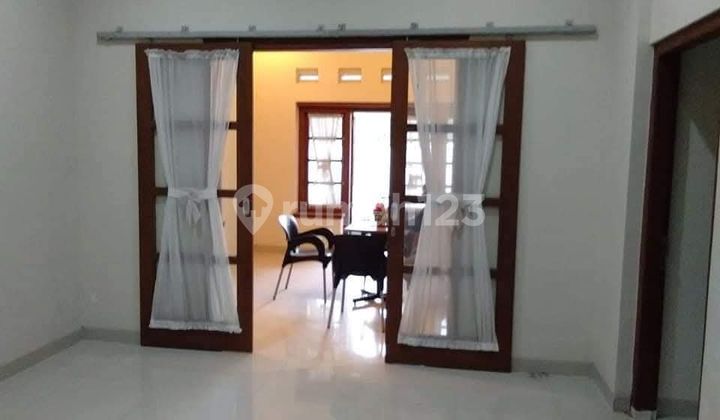 Rumah Kolonial Timoho Baciro Dekat Mandala Krida 2