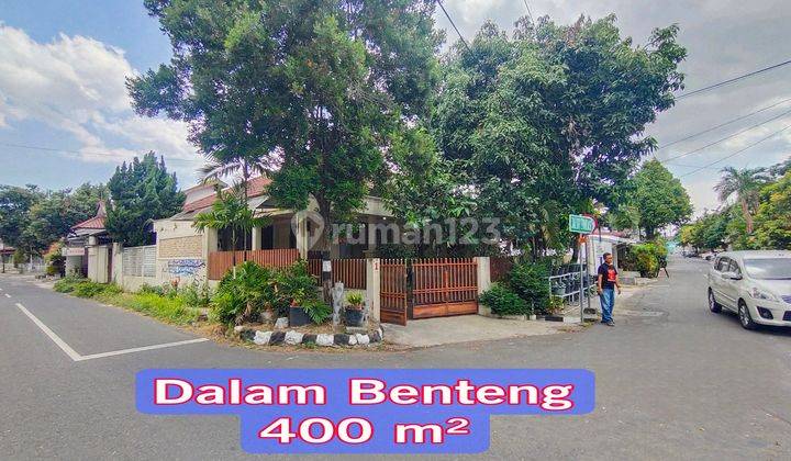 Rumah Dalam Benteng Kraton Luas 400 Hook 1