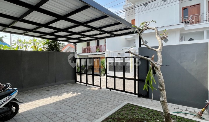 Rumah Jalan Solo Dekat Upn Babarsari Dalam Ringroad 2