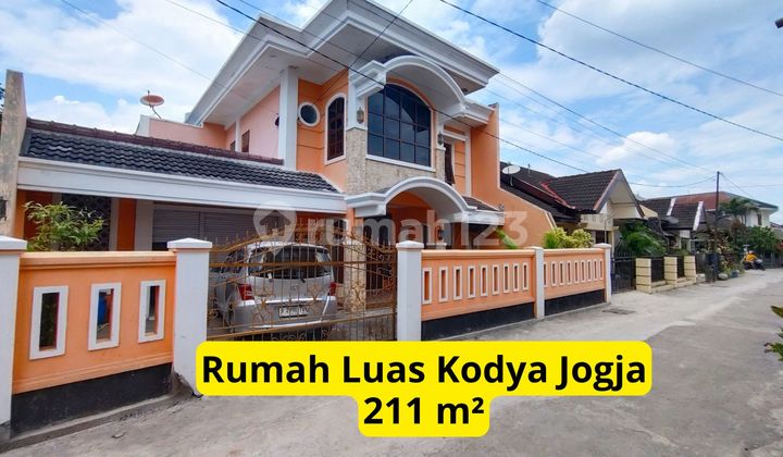 Rumah Dalam Kota Jogja Dekat Taman Siswa Kodya