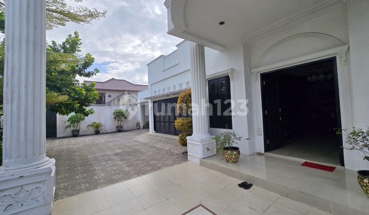 Rumah Mewah Luas Jogja Kota Bangunan Kokoh