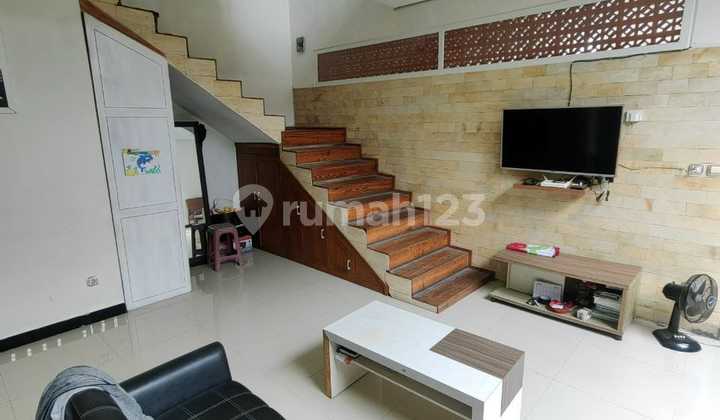 Housing on Jalan Kaliurang Km 9 Between Palagan 2