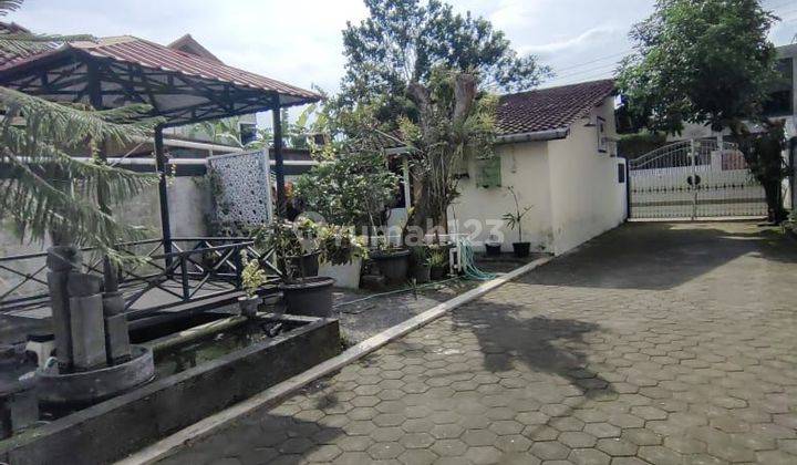 Rumah Tepi Jalan Tanah Luas Dekat Pasar Cebongan 2