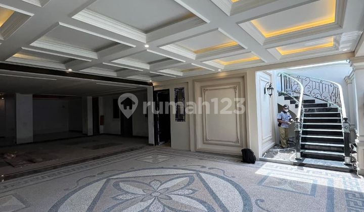 Rumah Mewah Siap Huni Amerikan Klasik Jogja