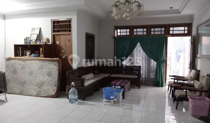 Rumah Dalam Kota Luas 200 Kotagede Kodya 2