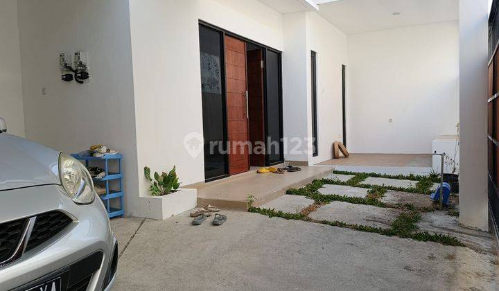 Rumah Jalan Magelang Popongan Dekat Jcm  2