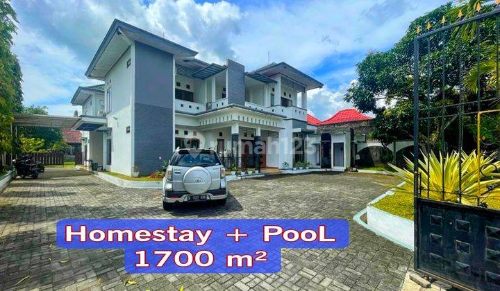 Villa Dijual Tanah Luas Kolam Renang Pribadi 1