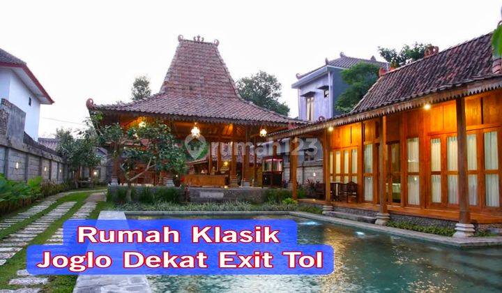 Rumah Klasik Joglo Kolam Renang Maguwo Dekat Exit Toll 1