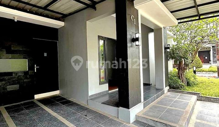 Rumah Condong Catur Dalam Perumahan Unit Hook 2