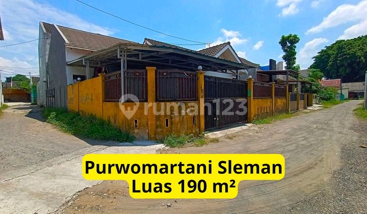 Spacious Ready-to-Occupy House in Purwomartani, Sleman