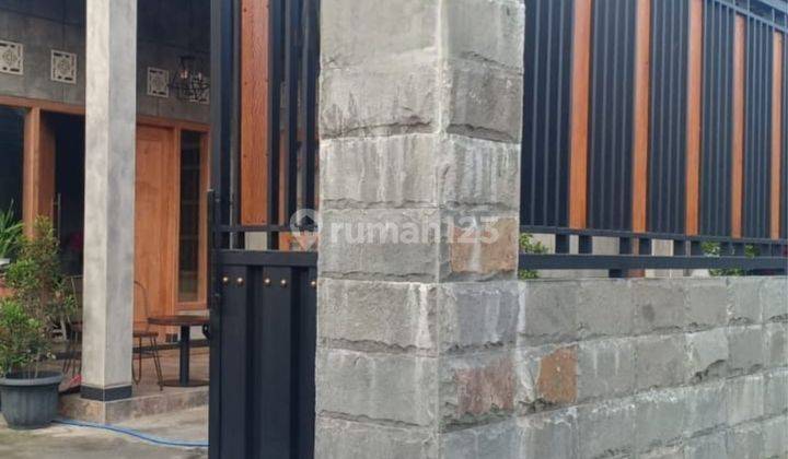 Rumah 2 Lantai Strategis Siap Huni di Sukun Malang  1