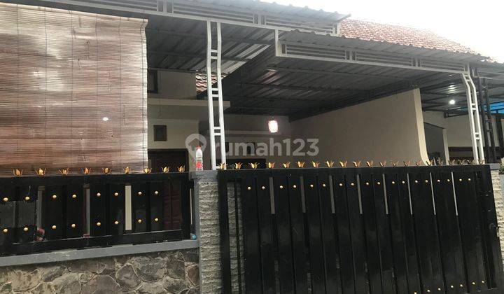 Rumah Nyaman Dan Modern di Kedungkandang Malang  1