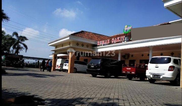 Rumah Sakit Akrif Super Strategis di Jalan Provinsi Jombang  1